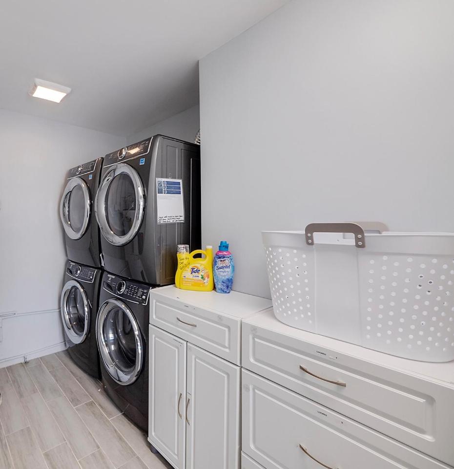 Beautiful 1 Bedroom Steps To The Beach! West Palm Beach Exterior foto